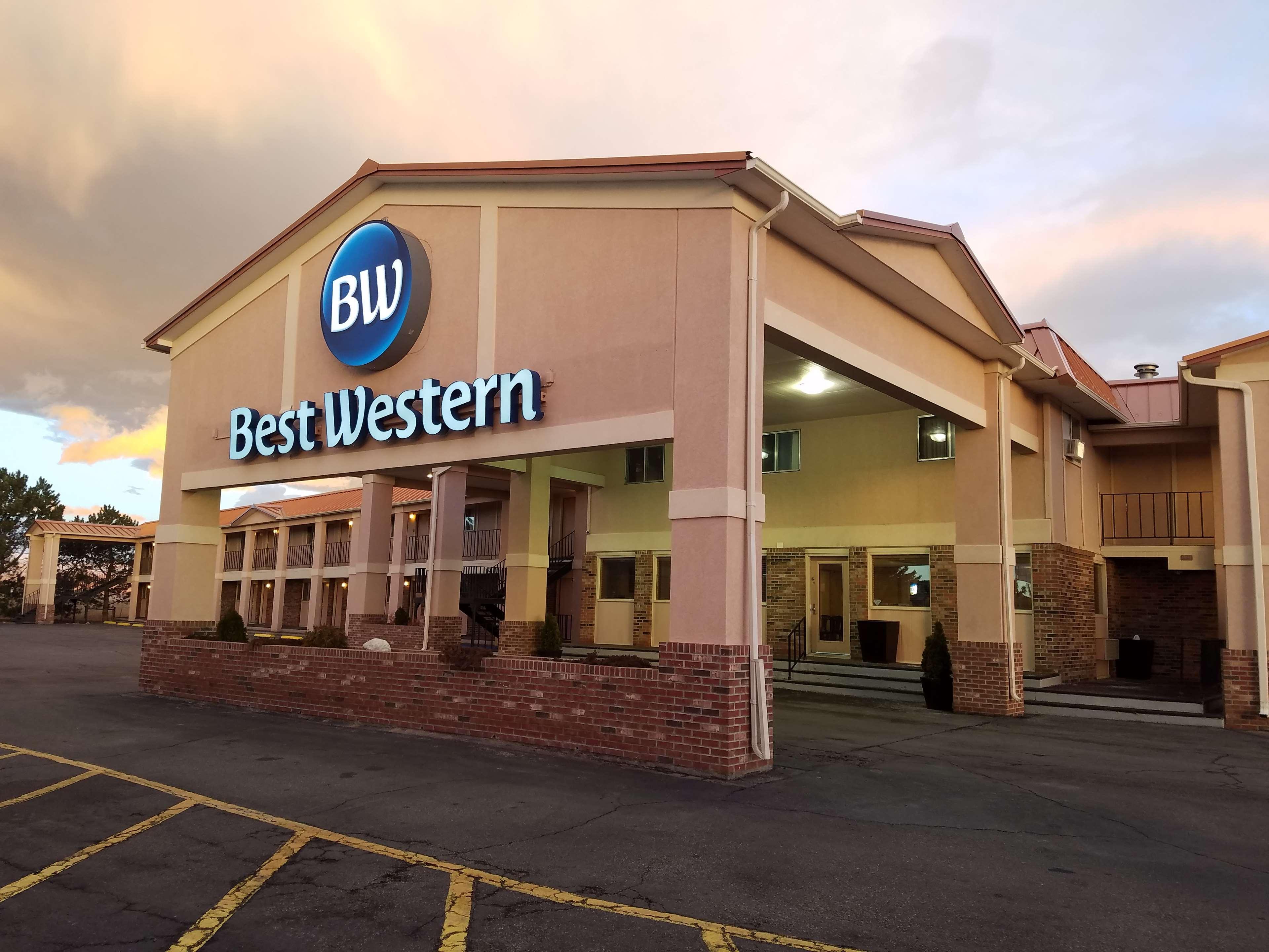 Best Western Torchlite Wheatland Экстерьер фото